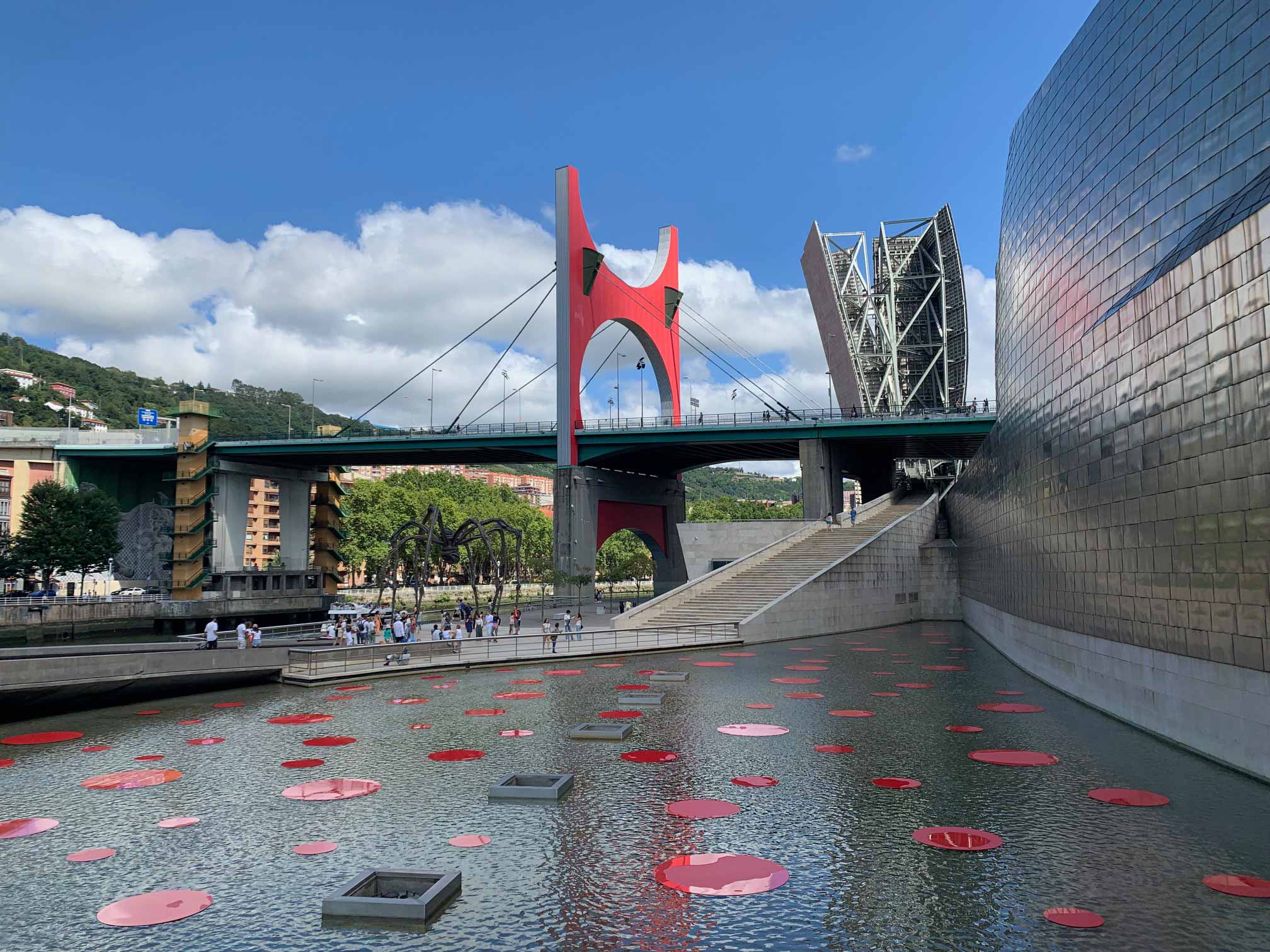Museo Guggenheim de Bilbao (Foto: Stefan Galván) Museo Guggenheim de Bilbao (Foto: Stefan Galván)
