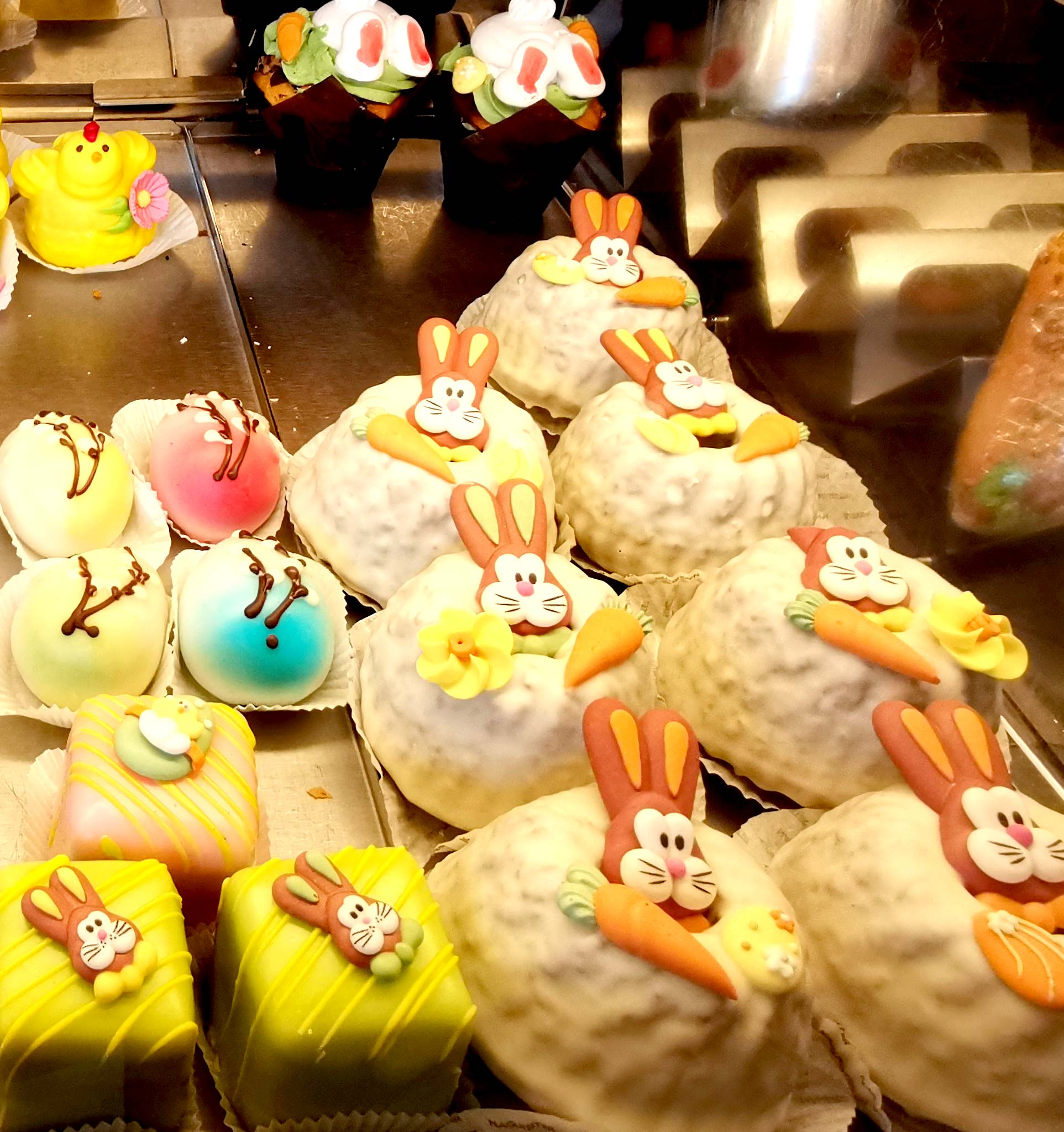 Llamativos dulces de pascua. Foto: CulturaLatina Llamativos dulces de pascua. Foto: CulturaLatina