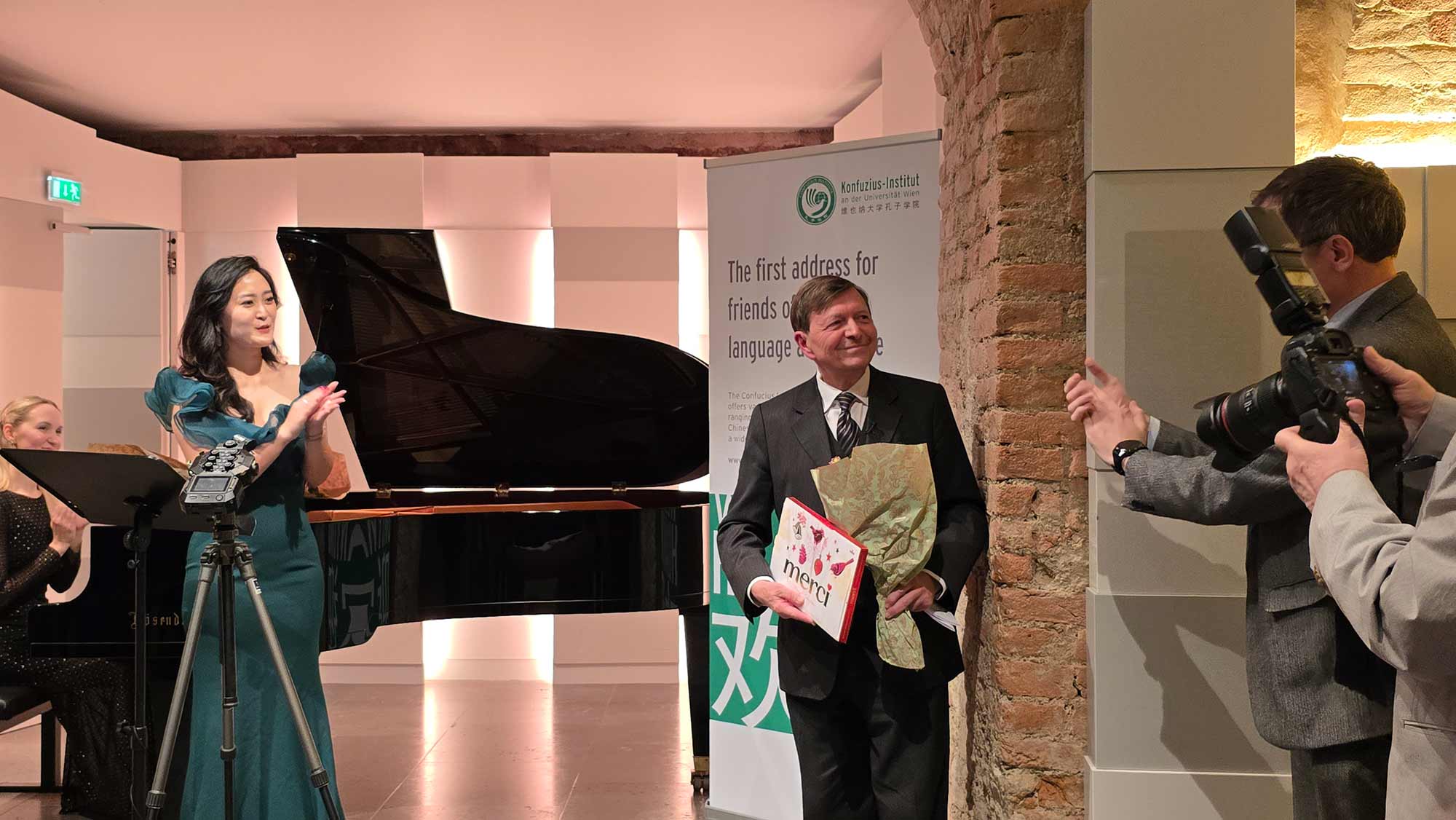 Konzert und emotionale Verabschiedung zu Ehren von Professor Richard Trappl. Foto: CulturaLatina