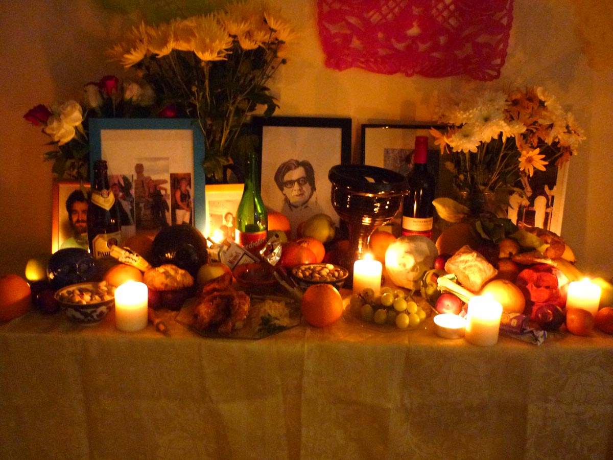 Altar dedicado a los seres queridos que se han ido.