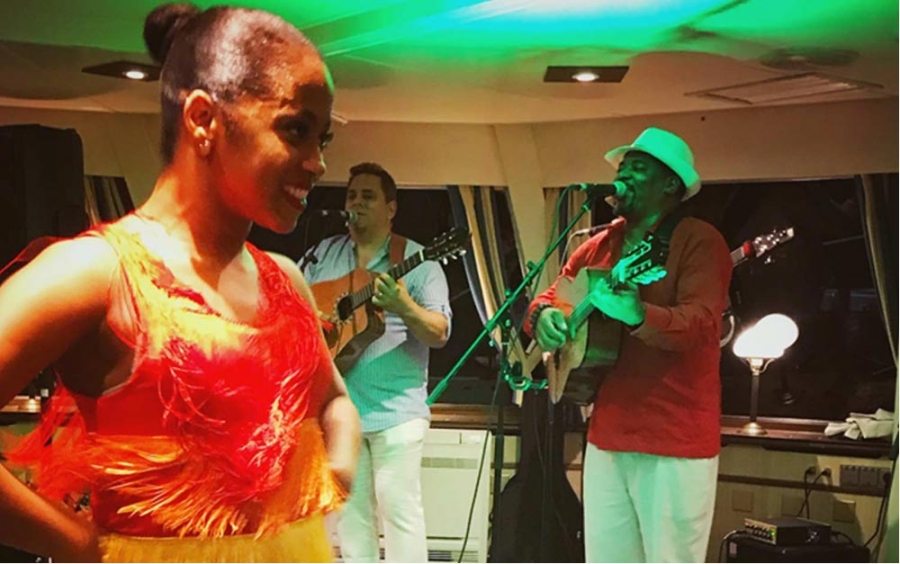 fiesta-latina