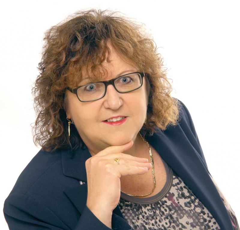 Anita E. Méndez, Feldkirch