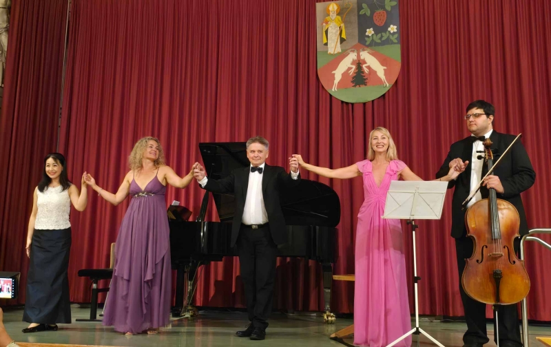 v.l.n.r.:  Aya Mesiti (Klavier), Agnieszka Lis (Mezzosopran), Roman Teodorowicz (Klavier). Jowita Sip (Sopranistin) und Vasyl Babych (Cello).