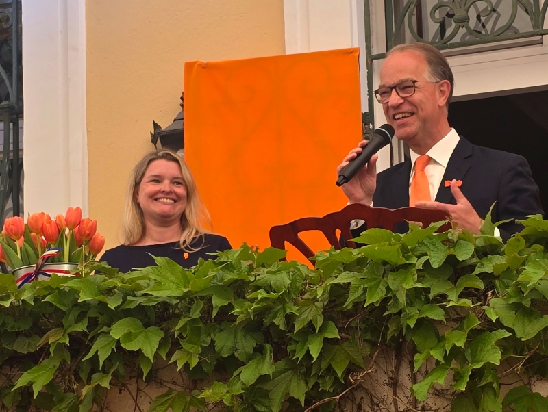 Botschafter S.E. Peter Potman und Suzanne de Groot, Chargée d'Affaires (OSZE).
