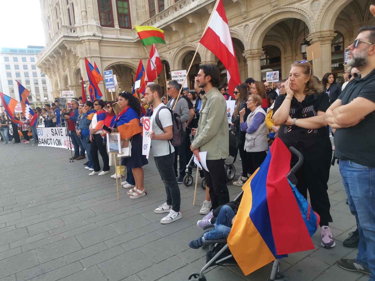 Armenische Gemeinschaft demonstriert in Wien